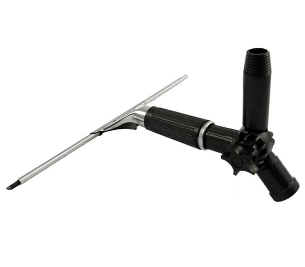 24ft Cleaning Pole And 16L Water Fed Backpack - Image 2